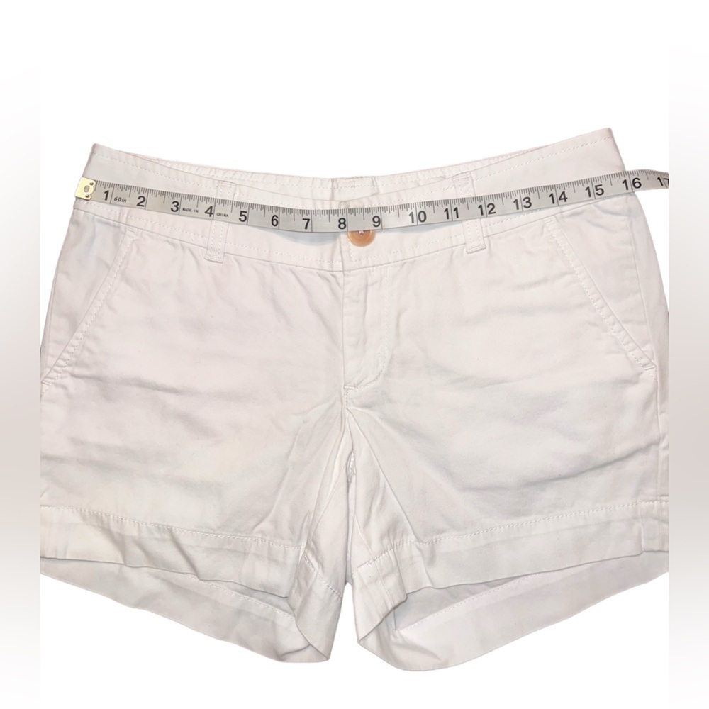 EUC Lilly Pulitzer Callahan 5" Shorts in Resort White Size 2 Casual Chino Shorts - Picture 6 of 8